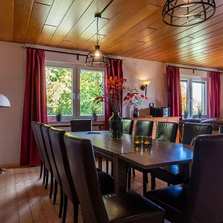 Holiday home Haus Am Kreuzberg *